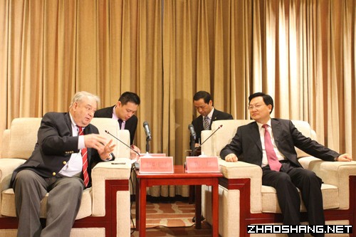 峄城牵手穆拉德集团做大做强石榴产业